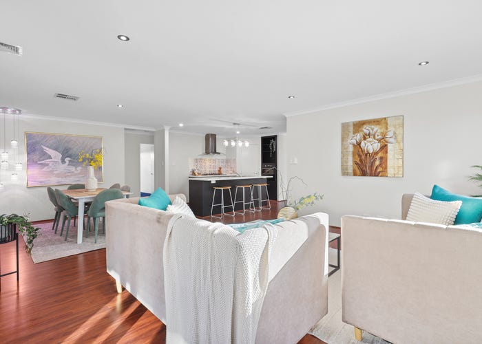 13 Napoli Avenue, Piara Waters, WA 6112