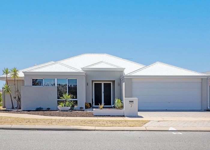 7 Rossiter Avenue, Piara Waters, WA 6112
