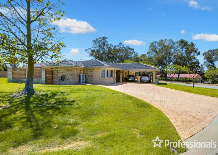 25 Aylesford Drive, Marangaroo, WA 6064