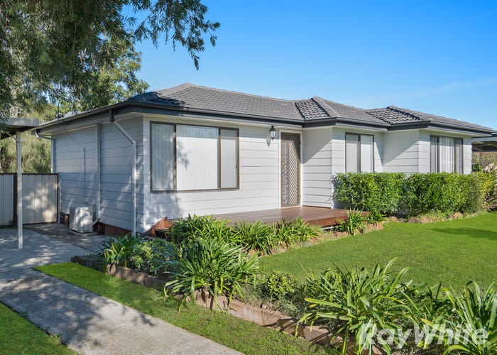 8 Mcleod Avenue, Metford, NSW 2323