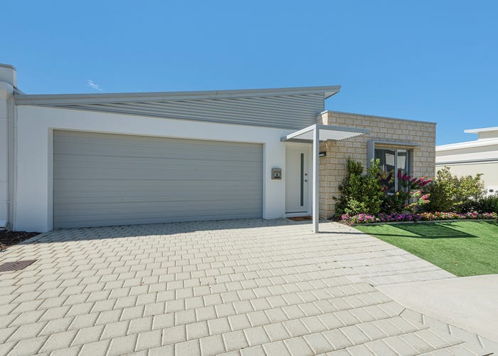 19 Emily Loop Madeley WA 6065