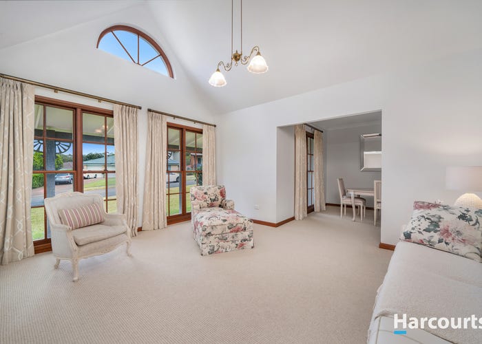 30 Nyanda Avenue, Floraville, NSW 2280