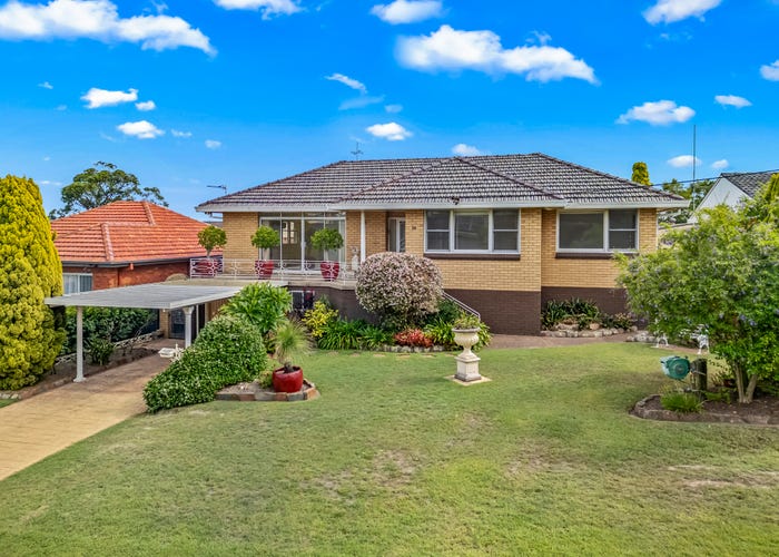 16 Compton Street, Rutherford, NSW 2320