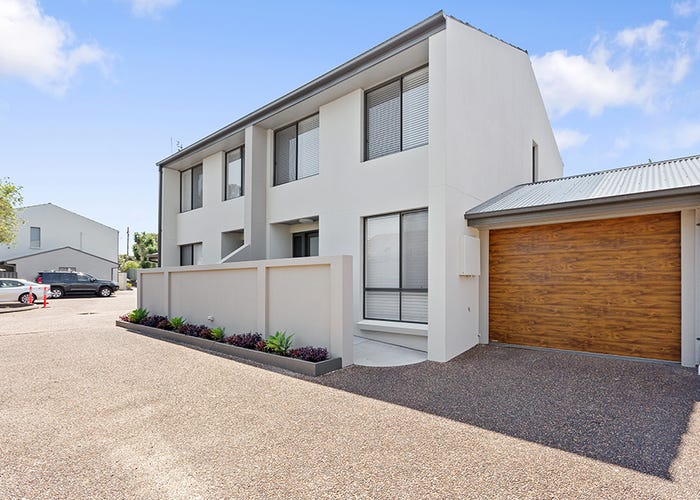 Unit 4 22 Emily St Marks Point NSW 2280