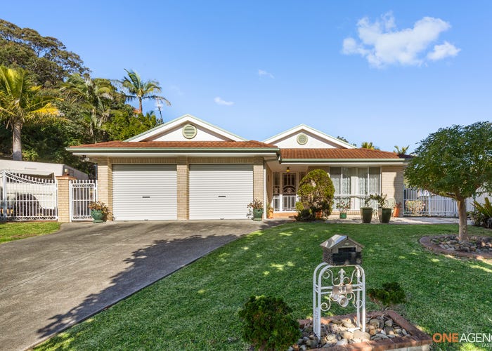 31 Silky Oak Drive, Caves Beach, NSW 2281