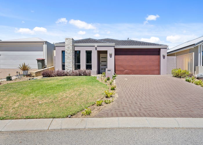 34 Jackson Cct Madeley WA 6065