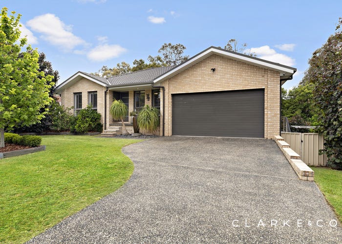 41 Brigantine St Rutherford NSW 2320
