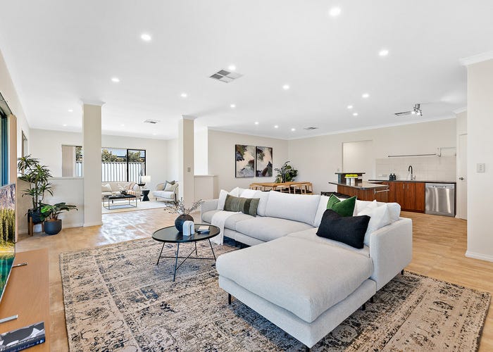 11 Lowell Terrace, Piara Waters, WA 6112