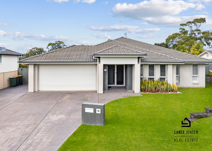 11 Dianella Street, Floraville, NSW 2280