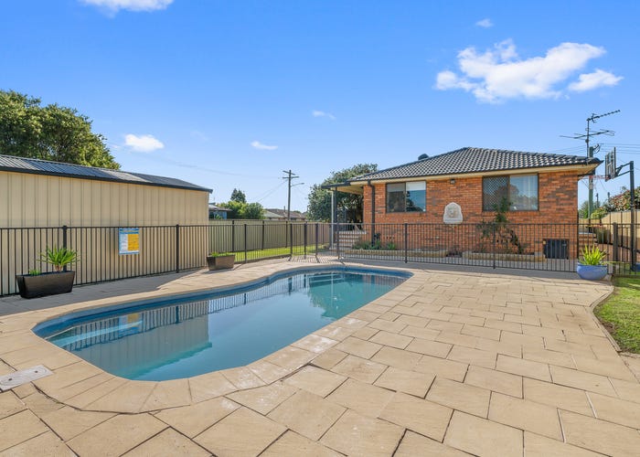 16 Lee-ann Cres Cessnock NSW 2325