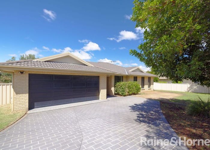 245 Denton Park Drive, Aberglasslyn, NSW 2320