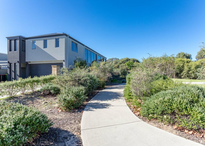 25 Grasby Way, Piara Waters, WA 6112