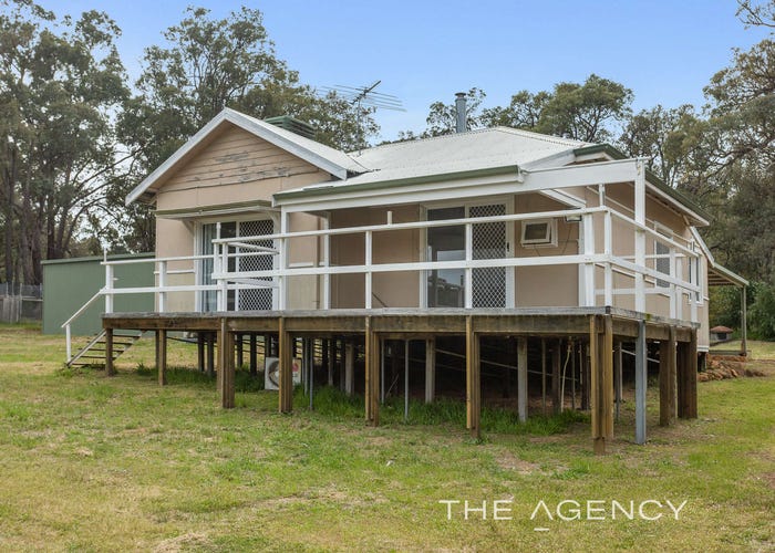 240 Stokes Close, Wooroloo, WA 6558
