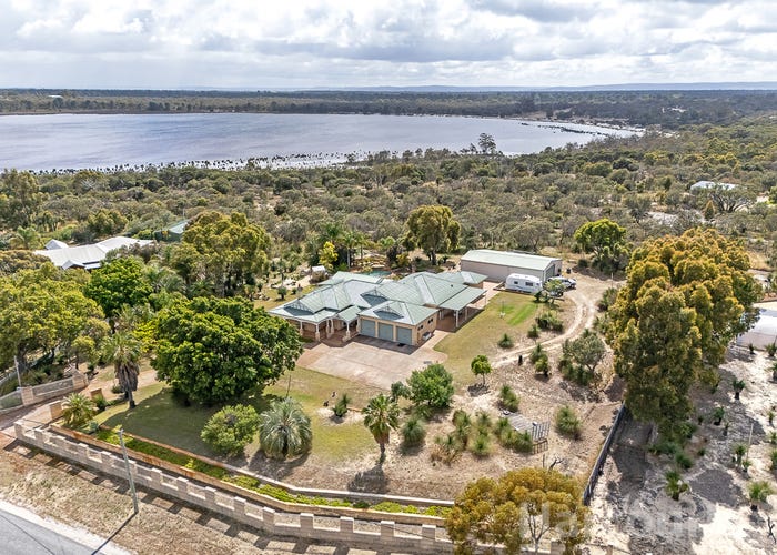 29 Leach Way, Gnangara, WA 6077