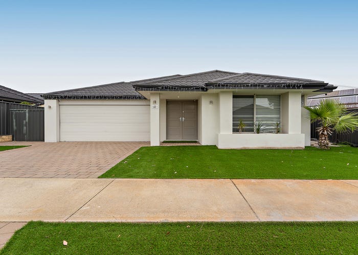 41 Berkshire Approach, Piara Waters, WA 6112