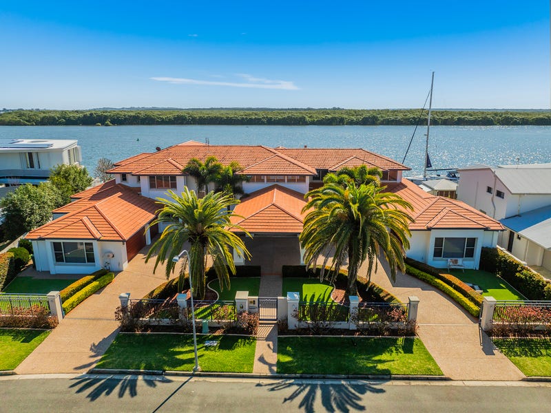 19-21 Hume Parade,Paradise Point