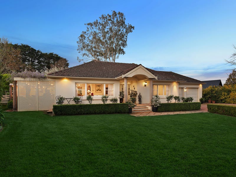 18 Osborne Road,Burradoo
